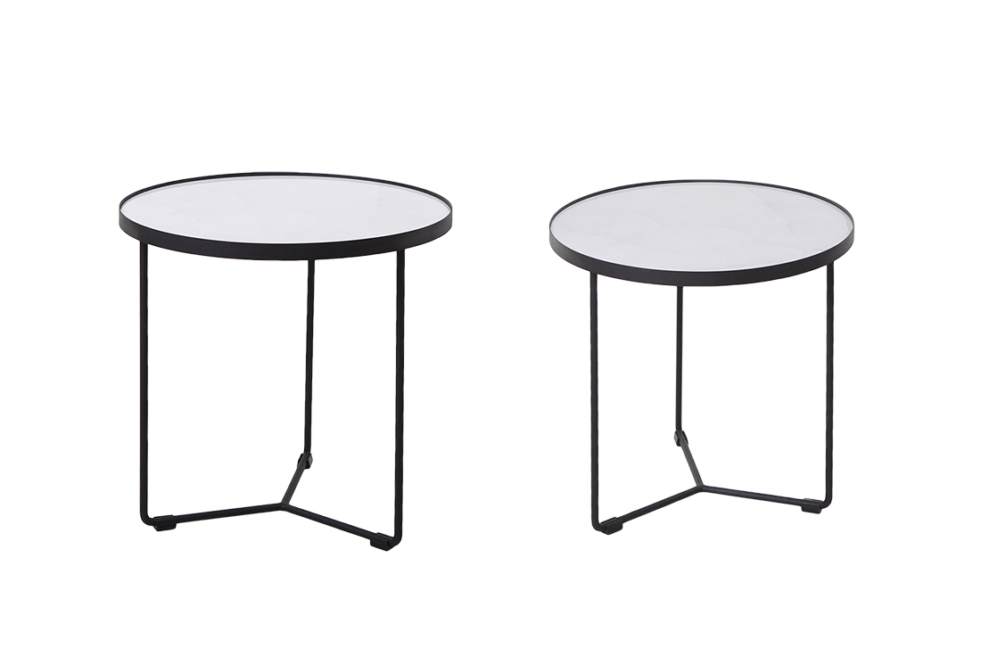 COFFEE TABLE 18